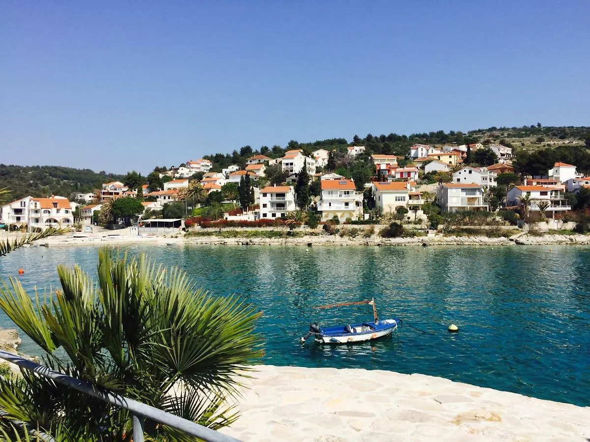 Apartmani Zivaljic Trogir 0*,  Kroatië